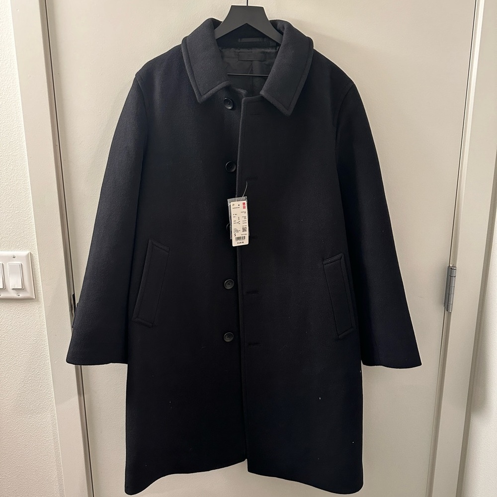 Brand New Men’s Small Navy Uniqlo Balmacaan Coat